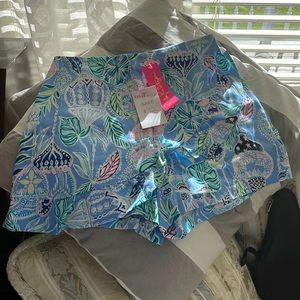 NWT Lilly Pulitzer short size 6